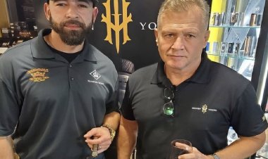 War Hero Norman Hooten Visits Recently Expanded Corona Cigar