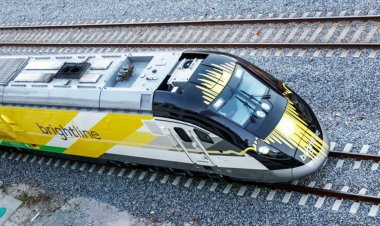 Florida’s new high-speed train makes 1st test run to Orlando airport
